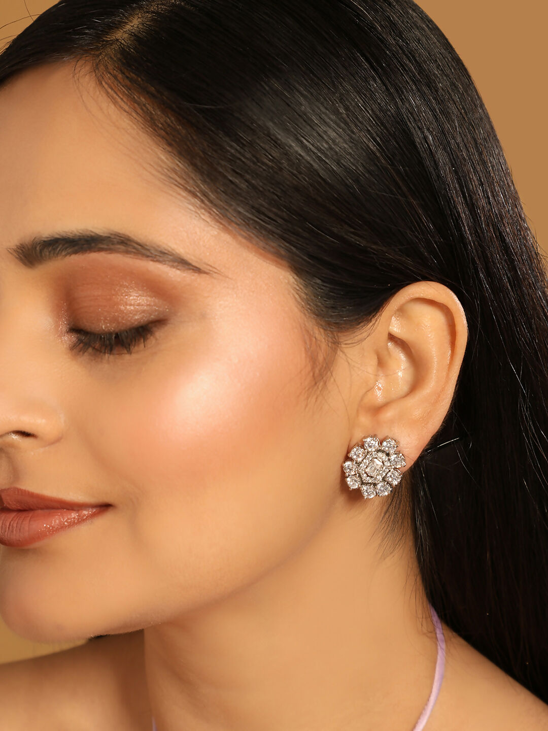 Nuyug Silver Blossom Diamond Studs