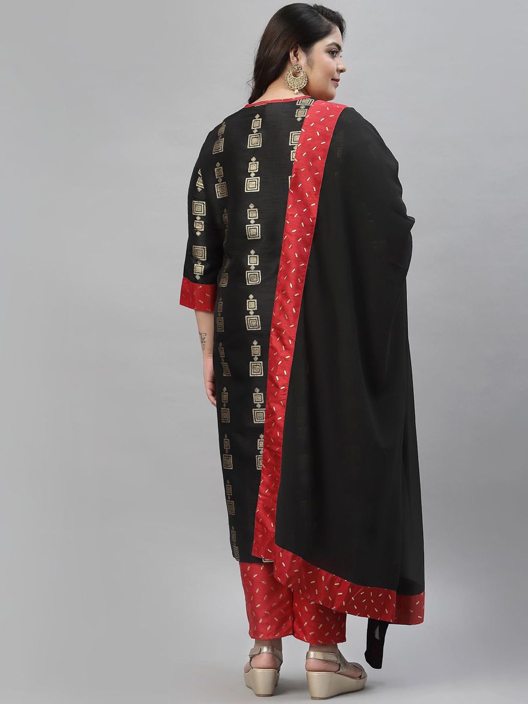 Sztori Plus Size Geometric Printed Straight Kurta With Trousers & Dupatta - Distacart