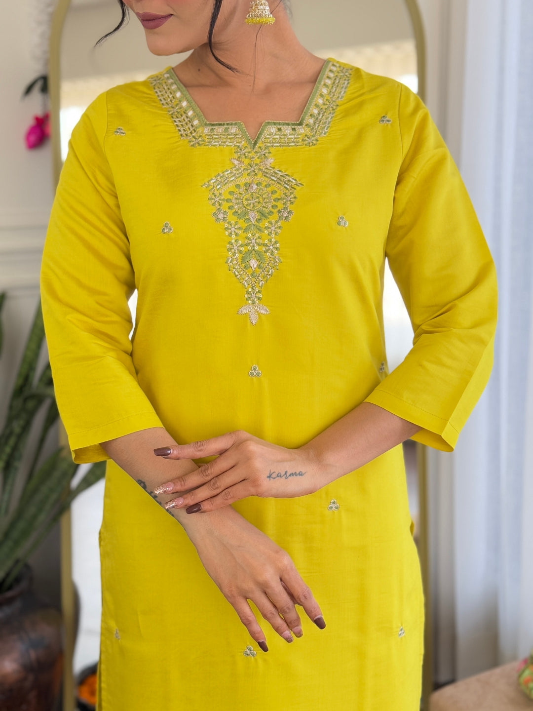 The52 Women's Beautiful Chanderi Viscose Embroidered Straight Kurta with Pant And Dupatta Set