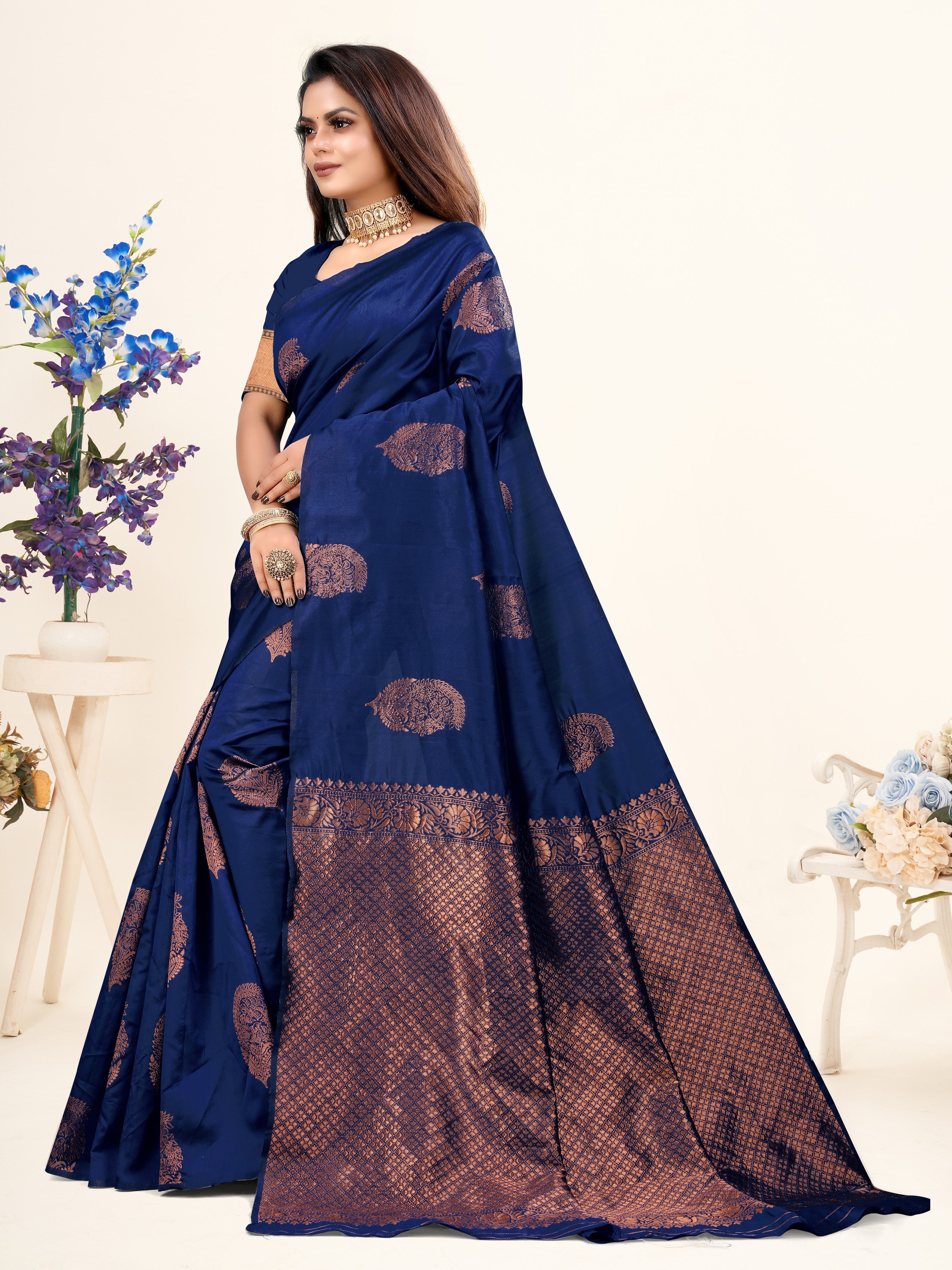 Vedant Vastram Litchi Silk Designer Banarasi Saree - Navy - Distacart