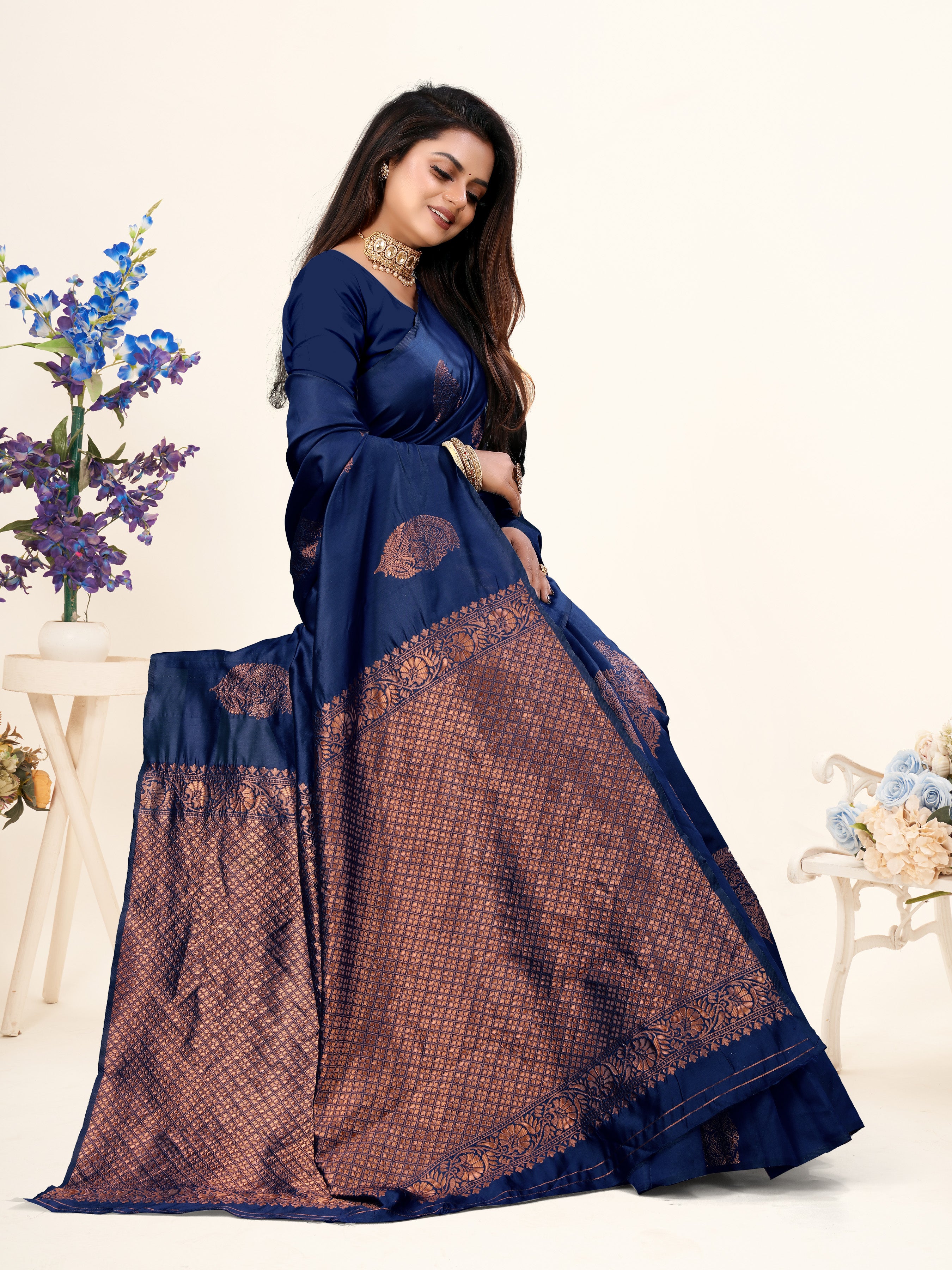 Vedant Vastram Litchi Silk Designer Banarasi Saree - Navy - Distacart