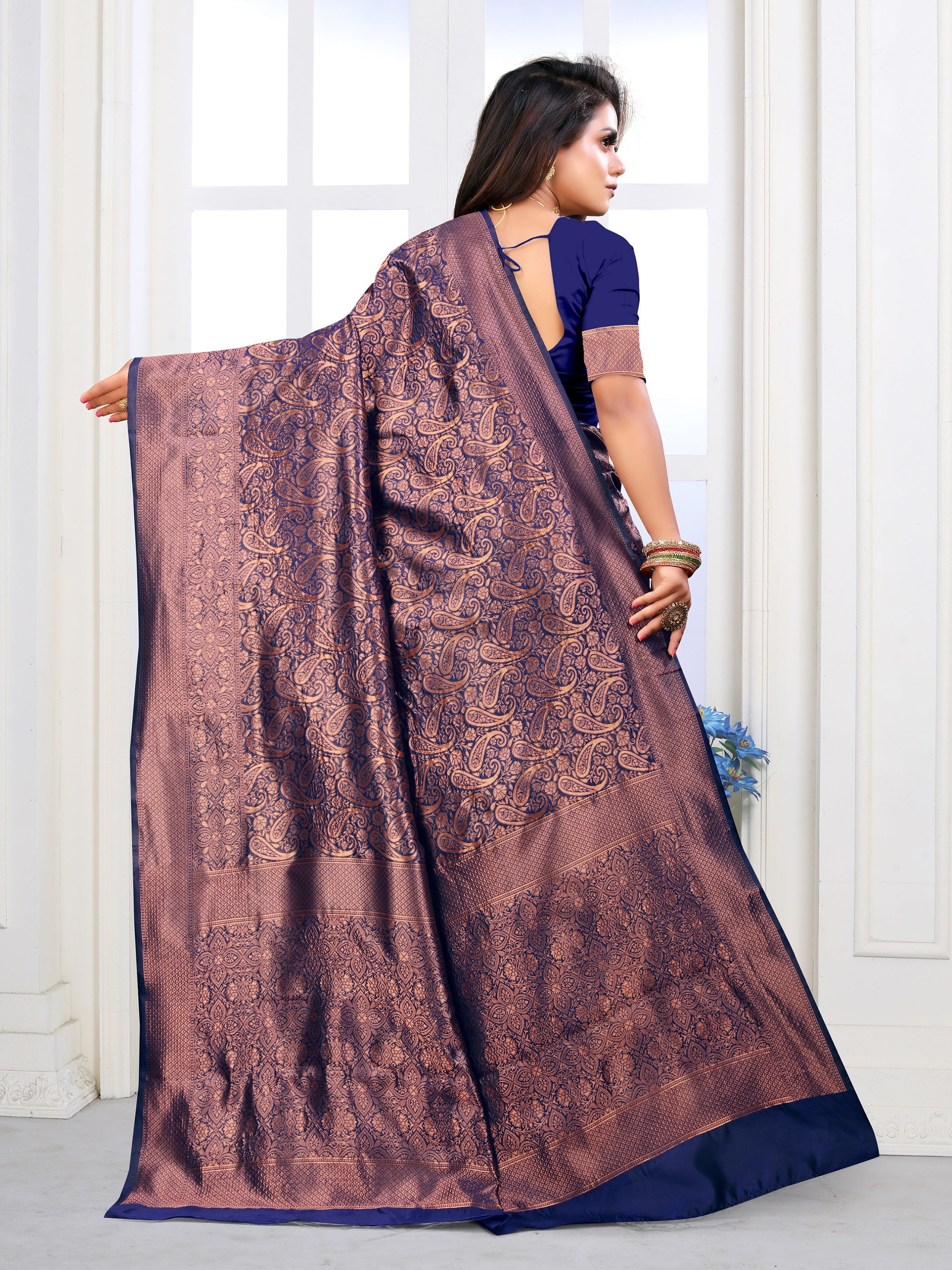 Vedant Vastram Litchi Silk Designer Banarasi Saree - Navy - Distacart