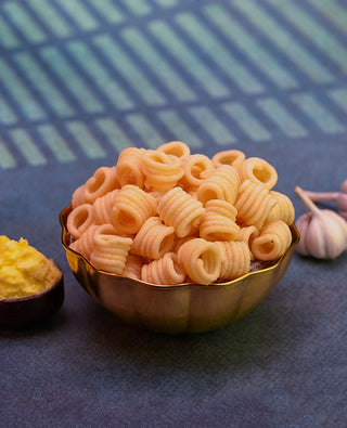 8 GARLIC BUTTER MURUKKU