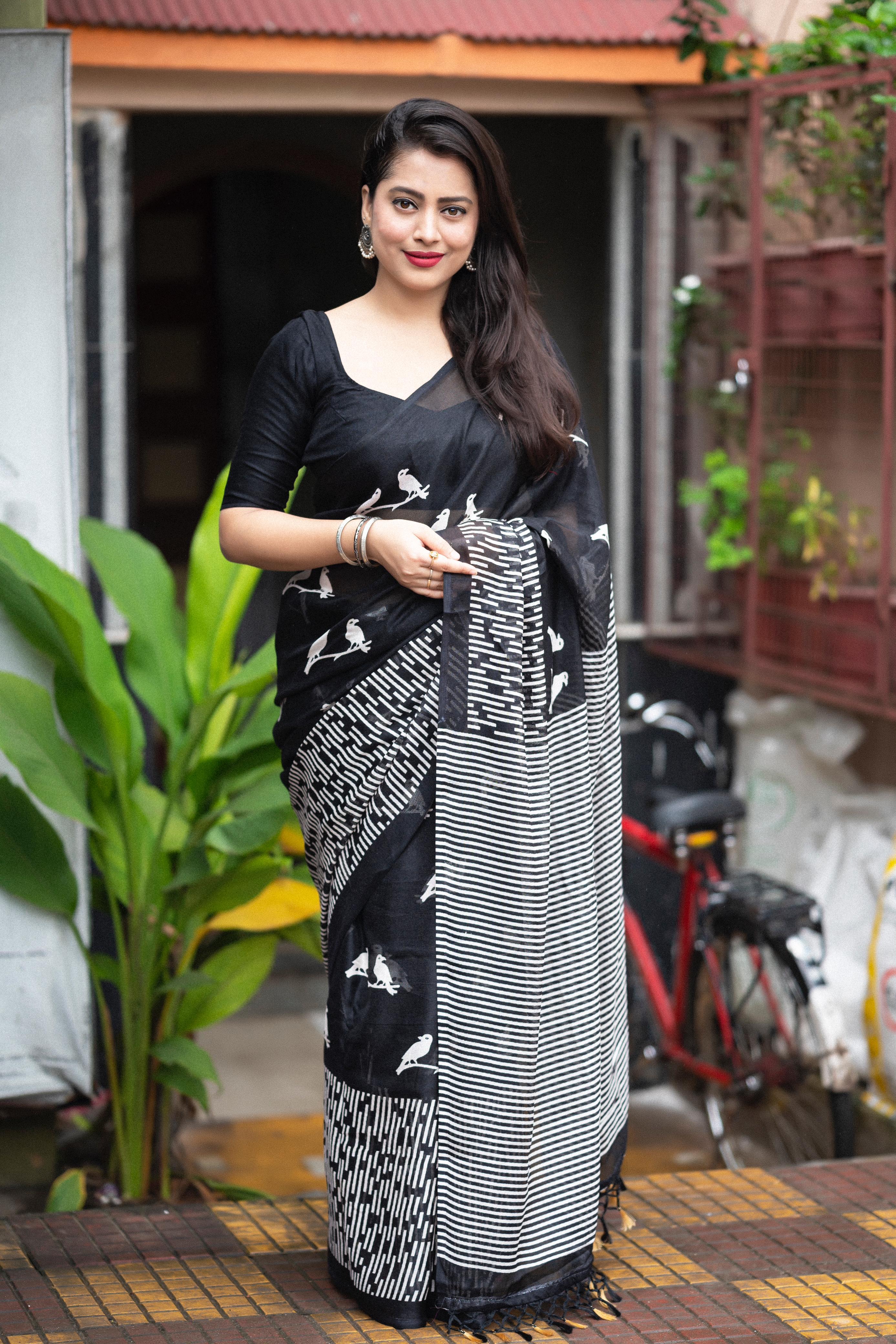 Black Silk Blend Ethnic Motifs Saree with Unstitched Blouse - A2M - Distacart