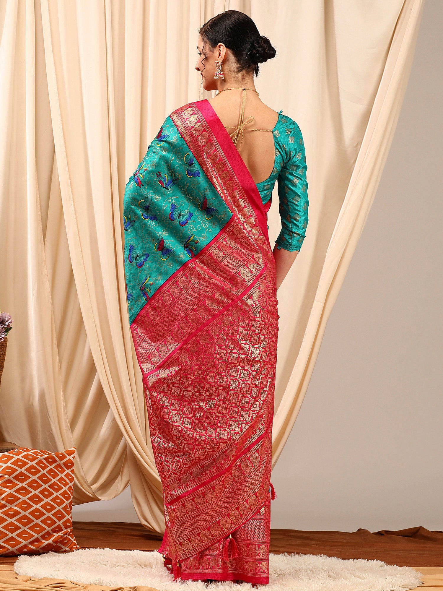 NOZ2TOZ Women's Cotton Blend Blue Printed Designer Saree With Blouse Piece - Distacart