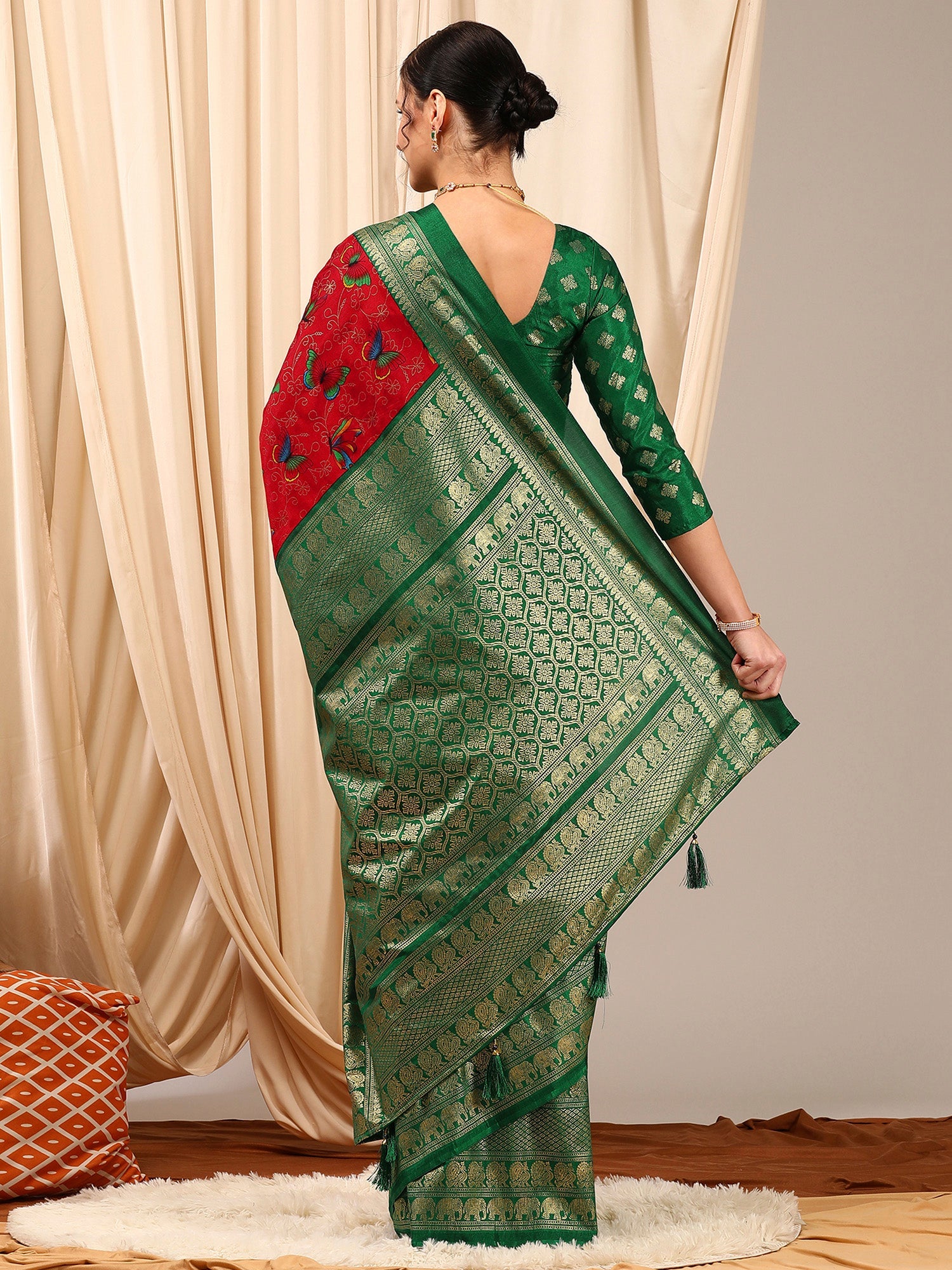 NOZ2TOZ Women's Cotton Blend Red Printed Designer Saree With Blouse Piece - Distacart