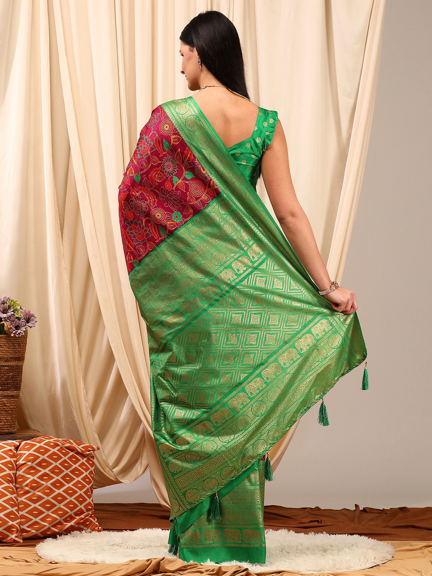 NOZ2TOZ Women's Cotton Blend Magenta Printed Designer Saree With Blouse Piece - Distacart