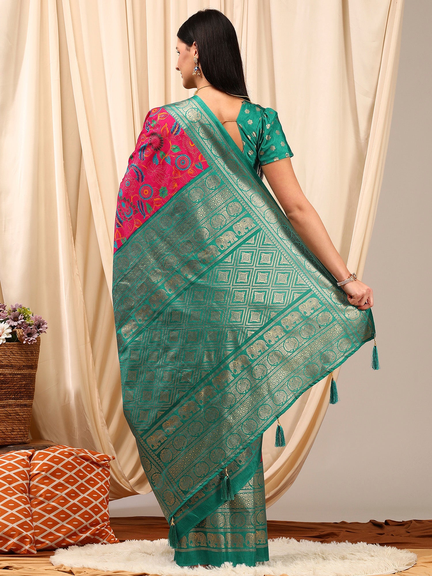 NOZ2TOZ Women's Cotton Blend Pink Printed Designer Saree With Blouse Piece - Distacart