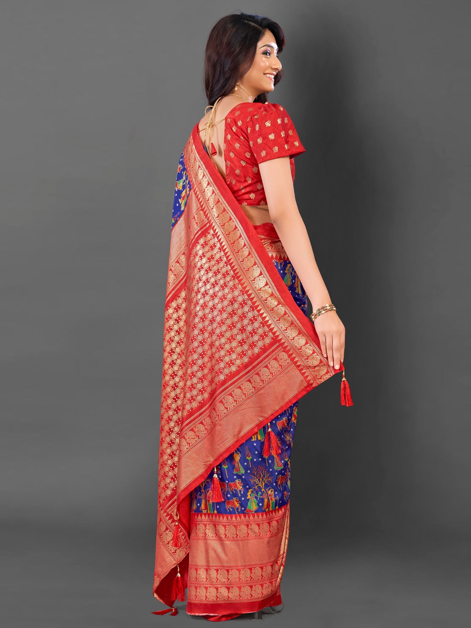 NOZ2TOZ Women's Cotton Blend Blue Printed Designer Saree With Blouse Piece - Distacart