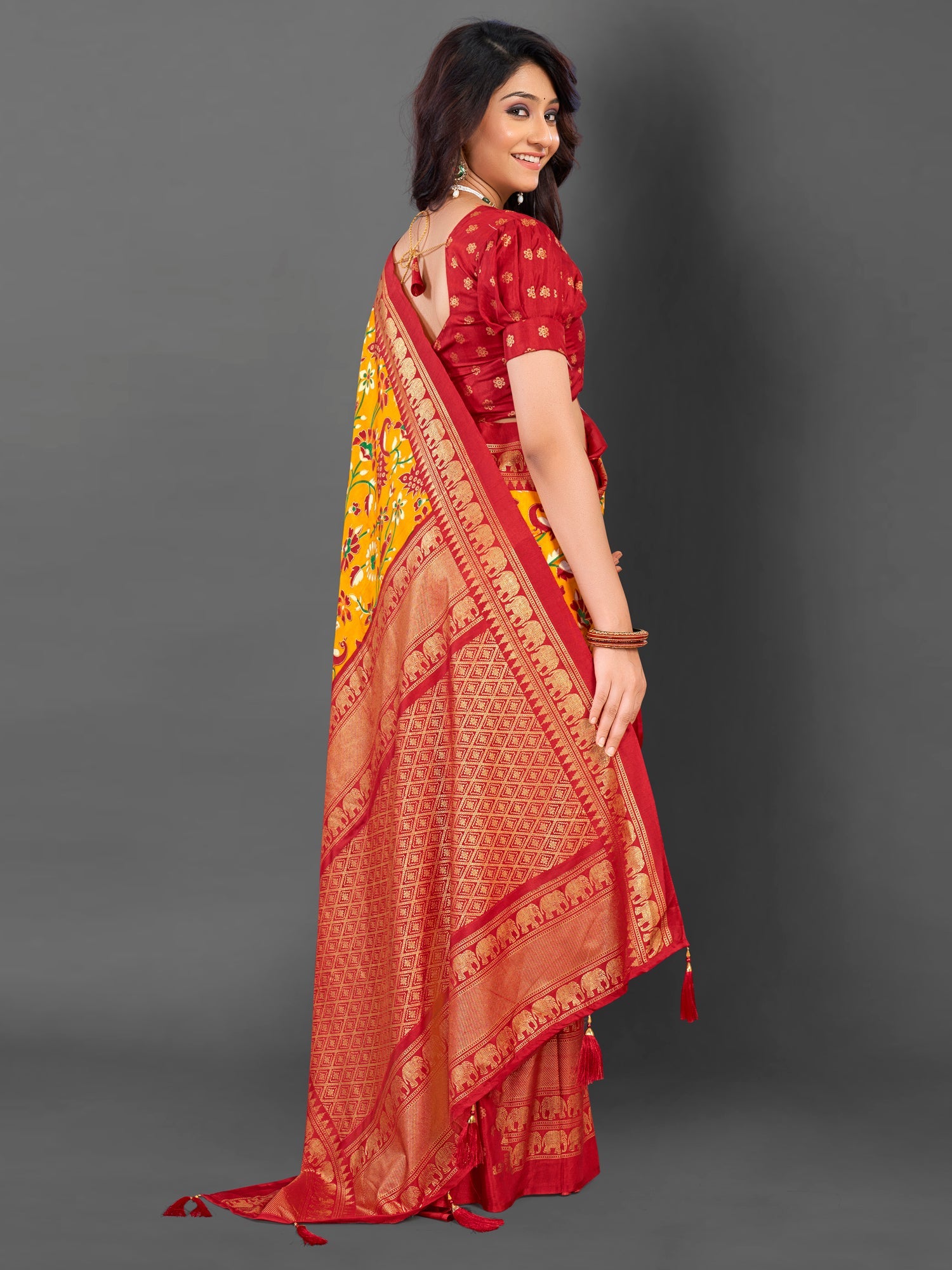 NOZ2TOZ Women's Cotton Blend Yellow Printed Designer Saree With Blouse Piece - Distacart