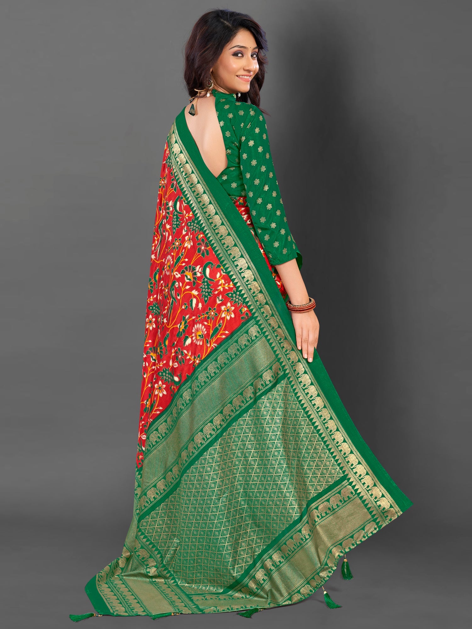 NOZ2TOZ Women's Cotton Blend Red Printed Designer Saree With Blouse Piece - Distacart