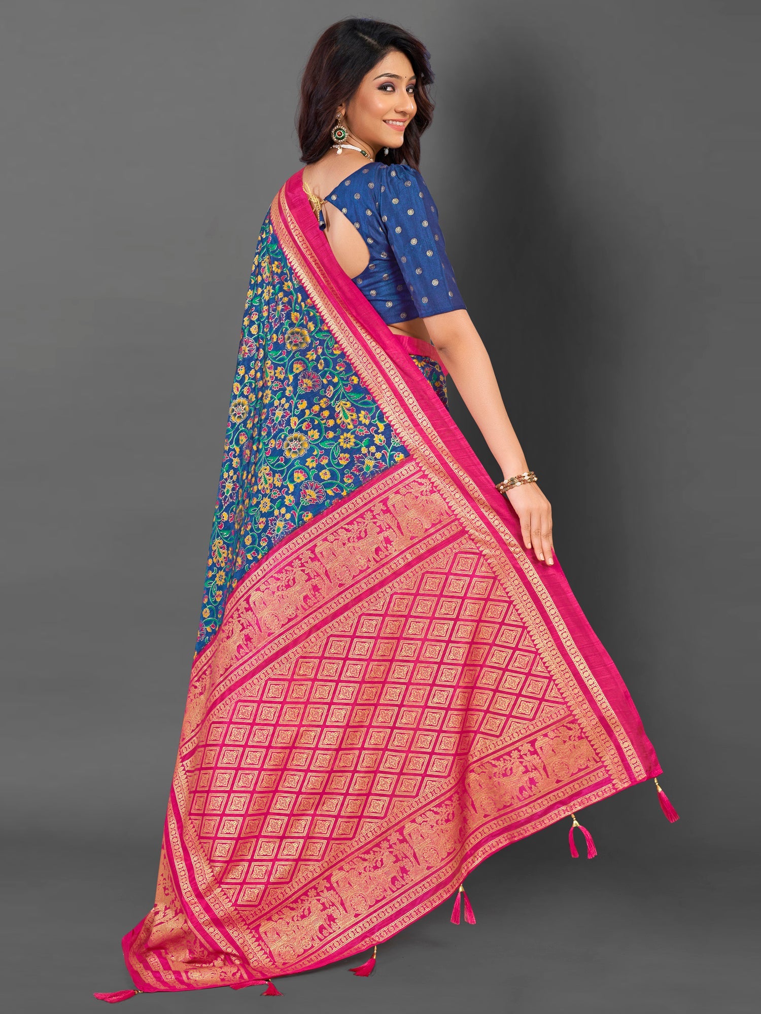 NOZ2TOZ Women's Cotton Blend Navy Blue Printed Designer Saree With Blouse Piece - Distacart