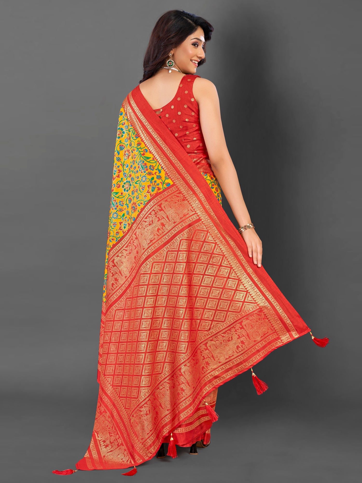 NOZ2TOZ Women's Cotton Blend Yellow Printed Designer Saree With Blouse Piece - Distacart