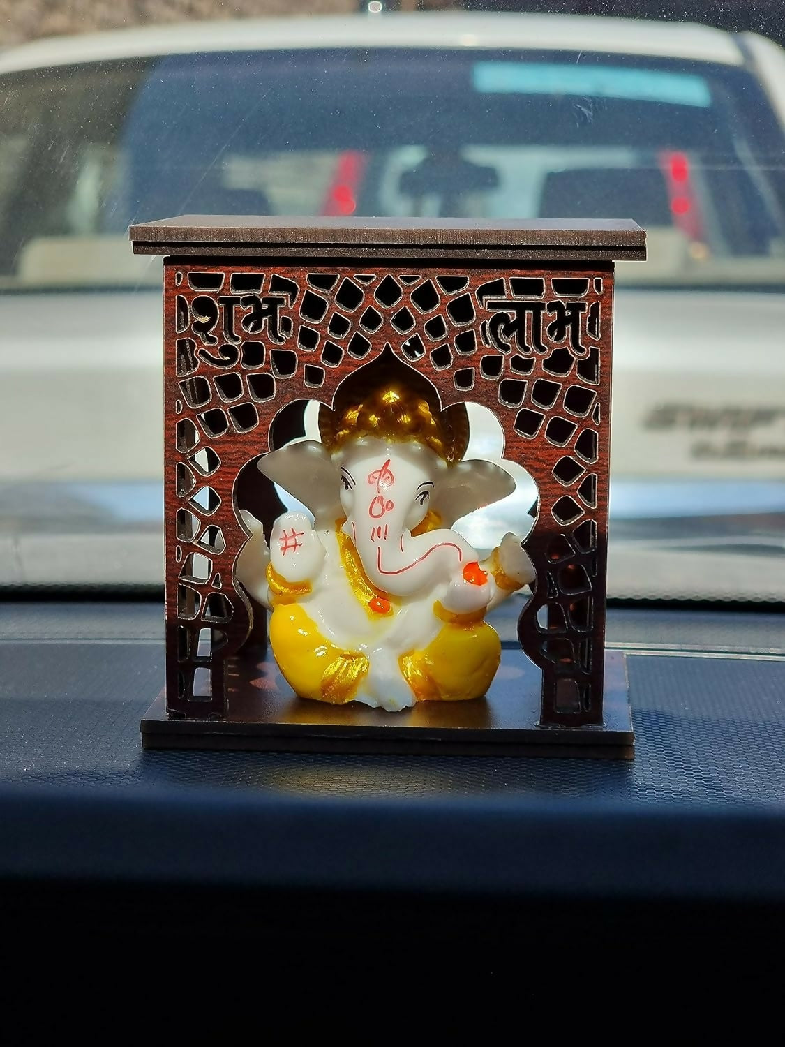 Expleasia, Exuberant & Luxury Decor Ganesha Idol With Wooden Temple - Distacart