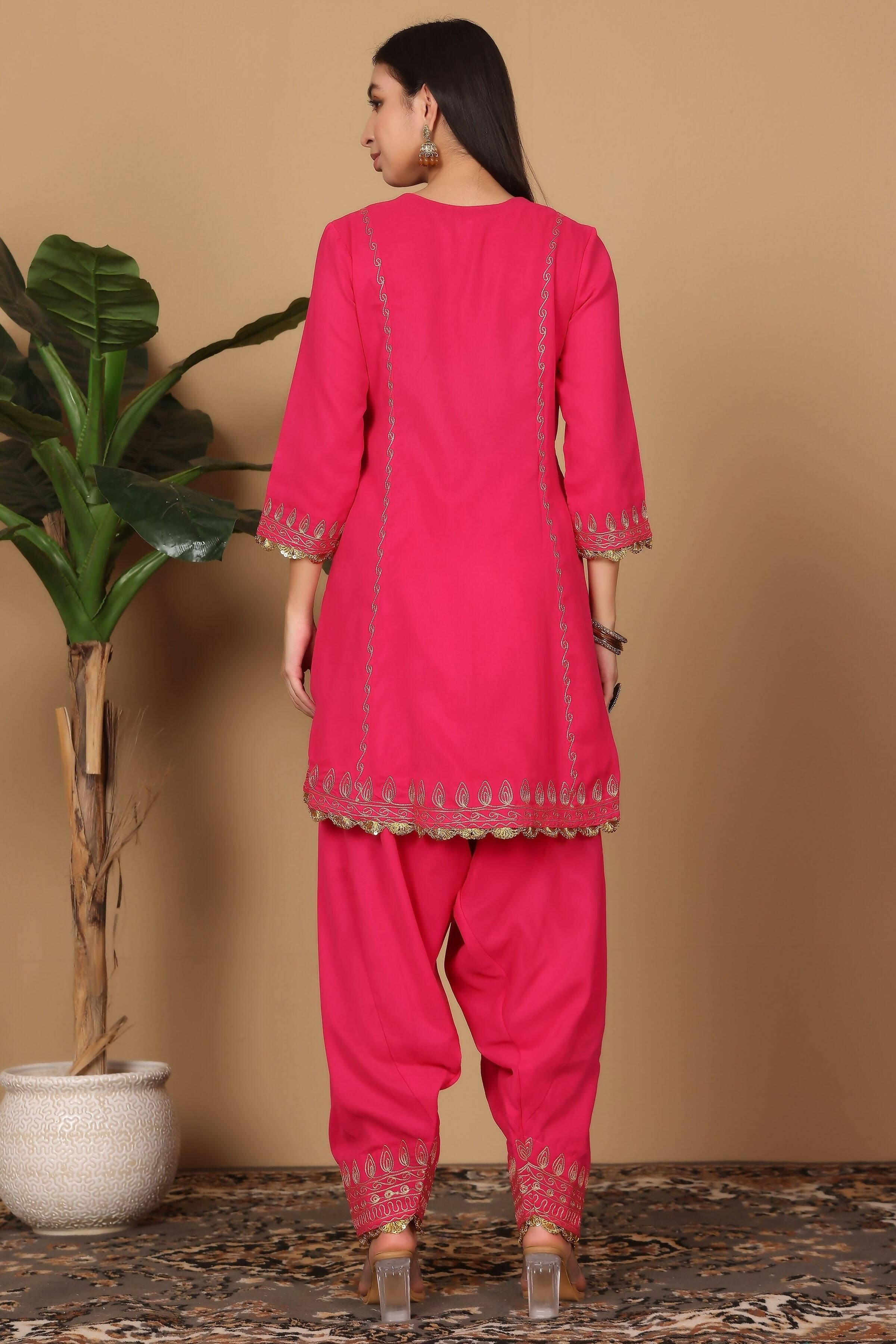 Joban Fashion Pink Georgette Kurta Set