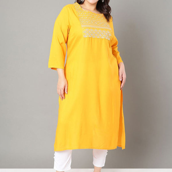 Sztori Plus Size Floral Embroidered Sequinned Straight Kurta - Distacart