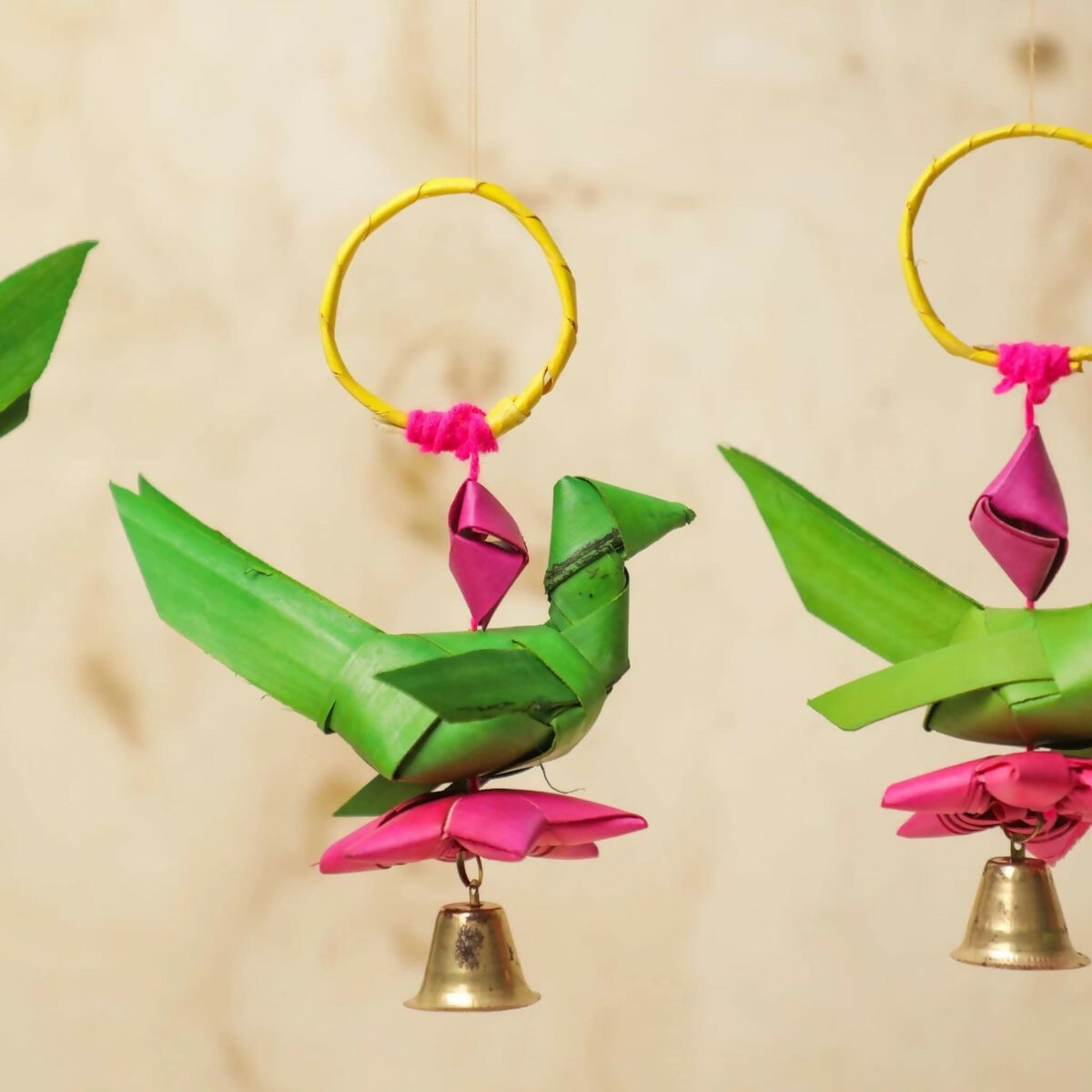 Shuddh Natural Hand Made Palm Leaf Parrot Bandhanwar