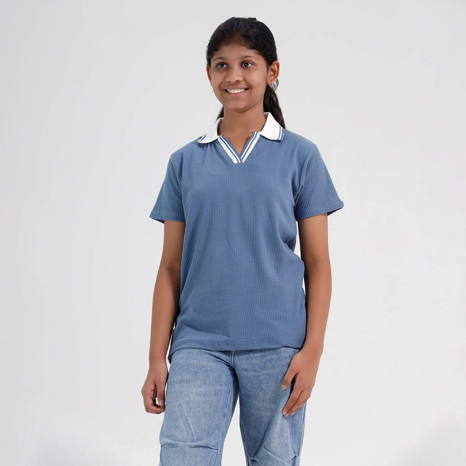 Chilins Girls Cotton Solid Collared Polo T-shirt