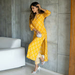 Thumbnail for Jyoti Fashion Women's Yellow Pure Muslin Heavy Digital Printed Kurta Pant Set - Distacart