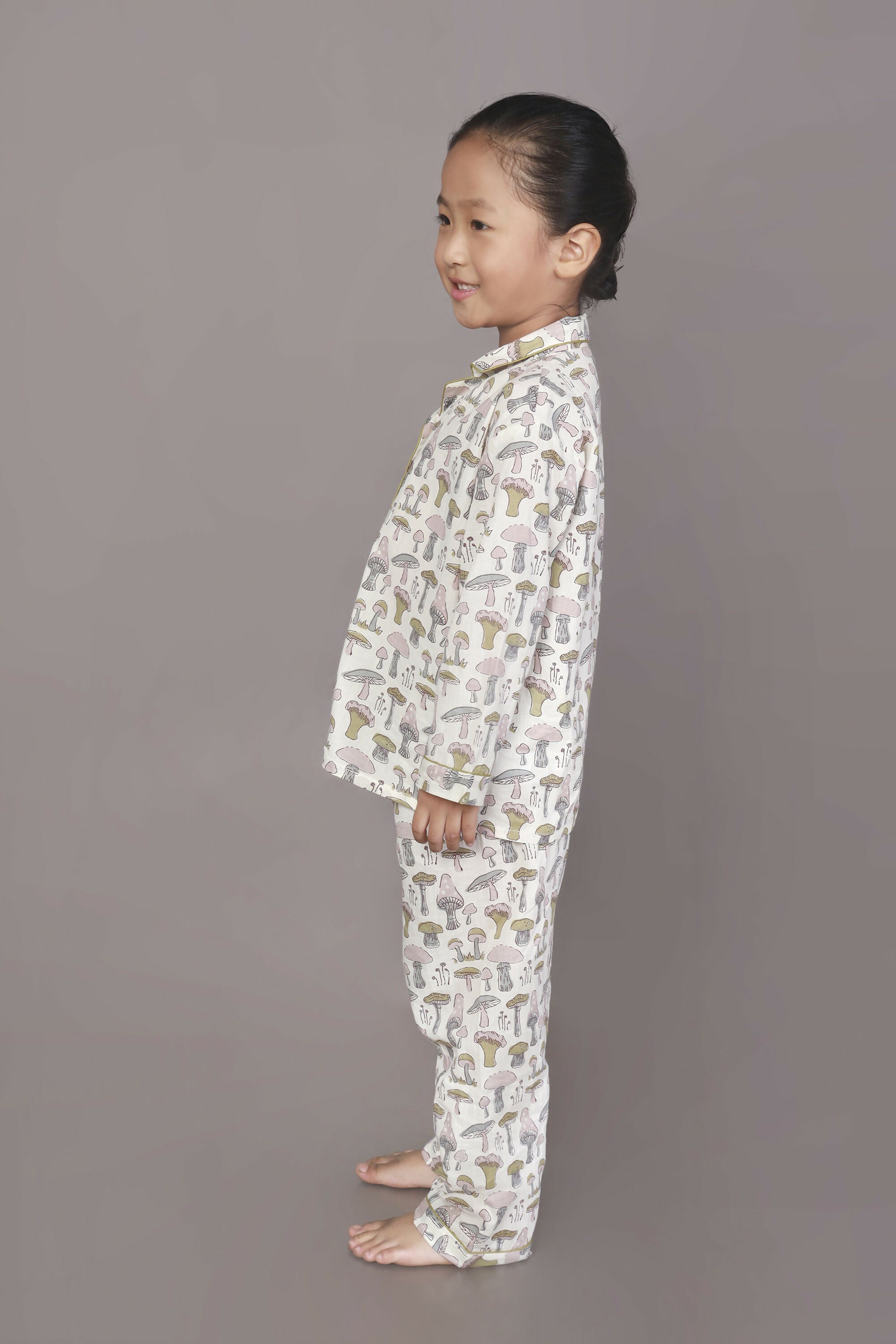 Breathables Kids Cotton White Mushroom Print Shirt & Pyjama Boys & Girls Night Suit - Dista