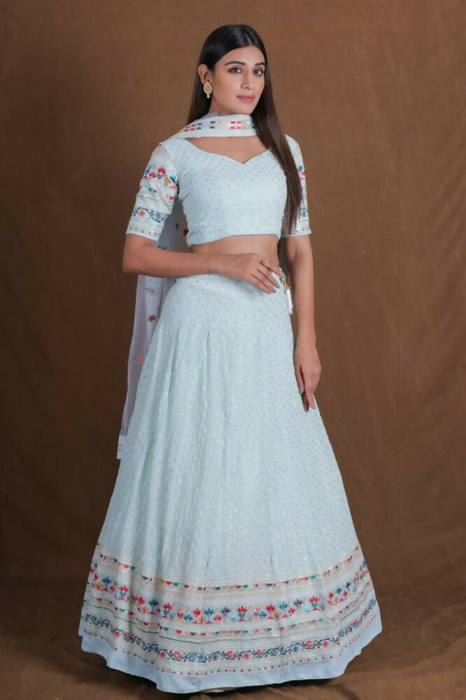 NILL9861 -  - - (1) (1)