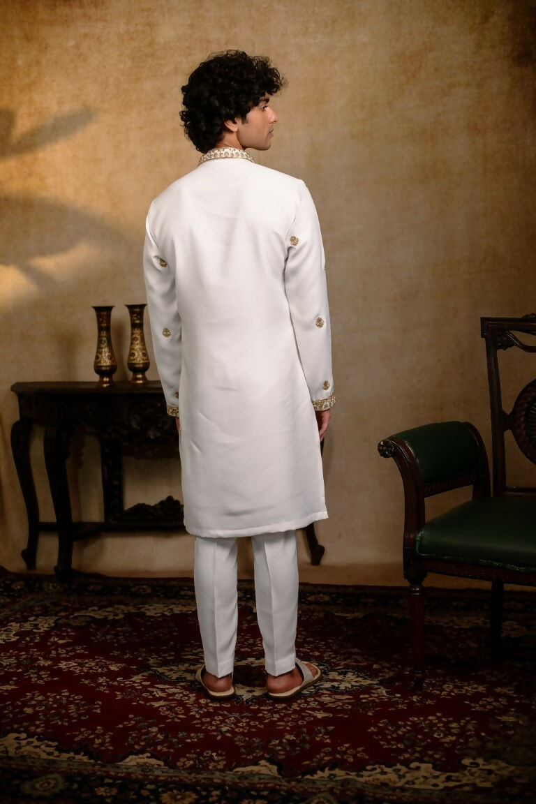 Falling Raw Silk White Devalaya Kurta By Hilo Design