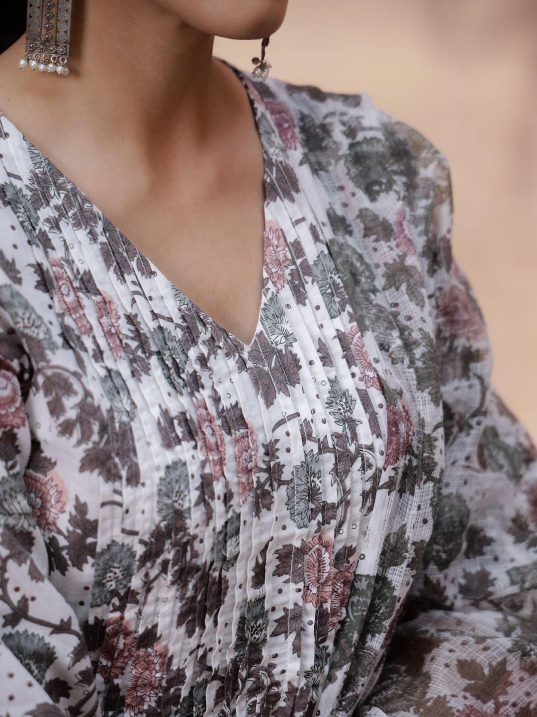 Sangria Off White Floral Printed Pure Cotton Kurta & Trouser With Dupatta - Distacart