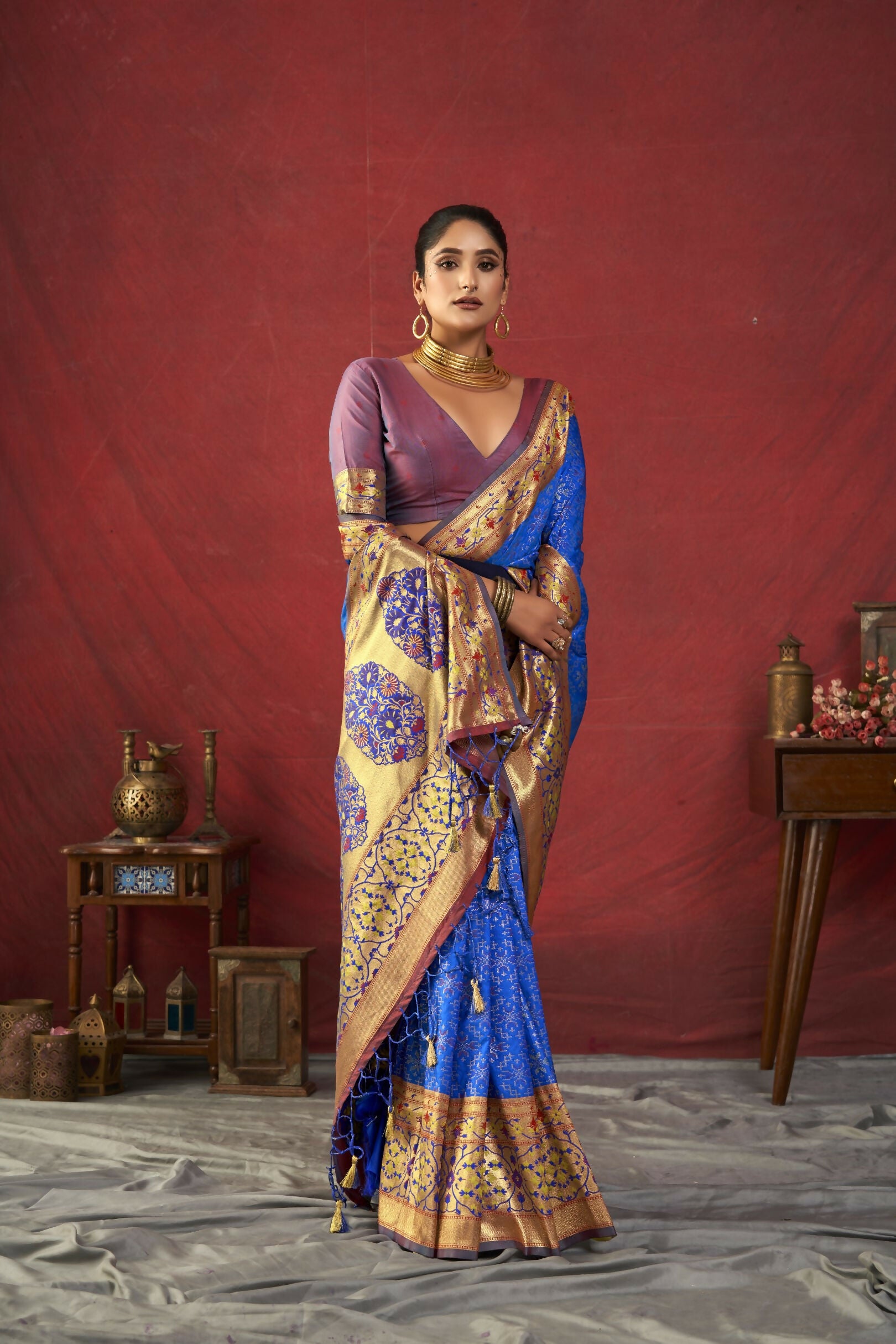 Vishnu Weaves Women's Royal-Blue Paithani Silk Saree with Blouse - Distacart