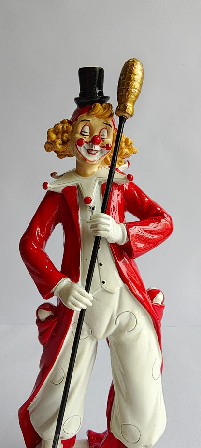 Sun Mun Decors Clown with Mic