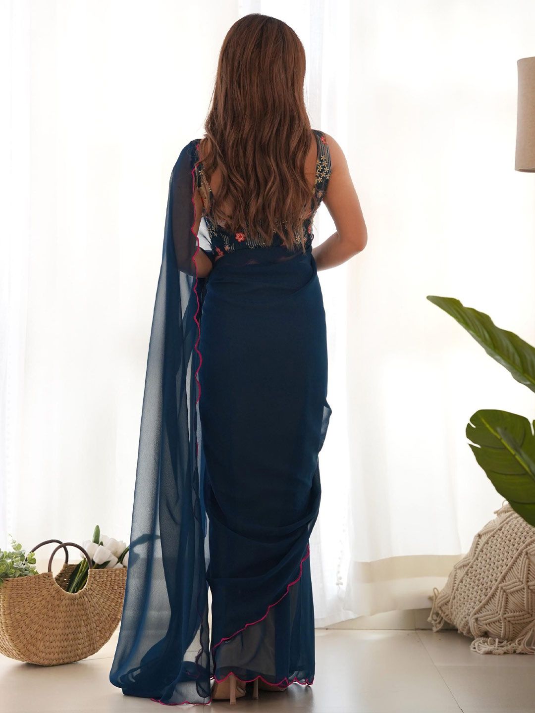 Mitera Pure Georgette Embroidered Saree With Blouse Piece - Distacart