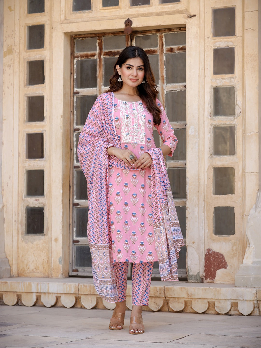 Yufta Floral Embroidered Regular Pure Cotton Kurta with Trousers & With Dupatta - Distacart