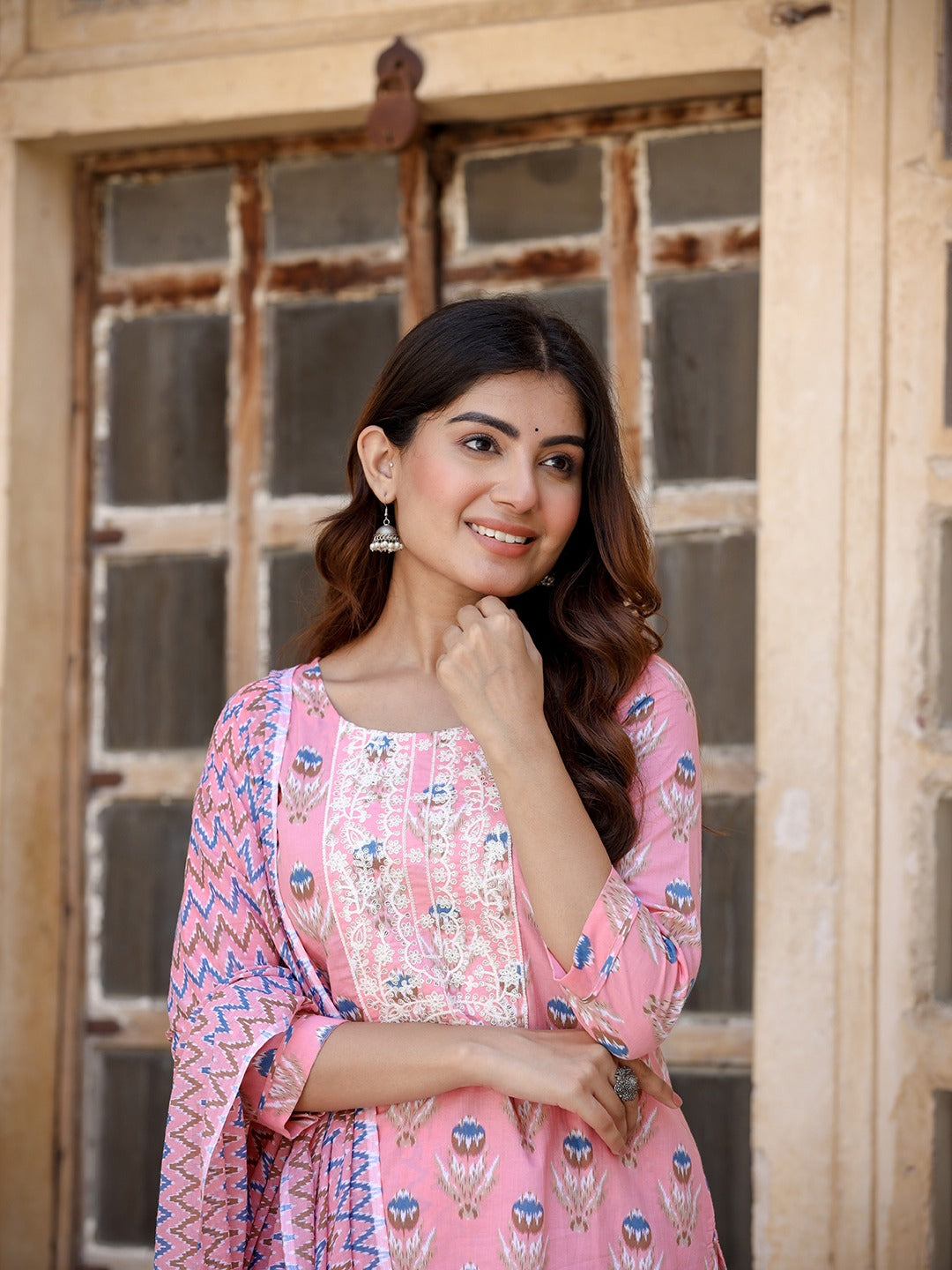 Yufta Floral Embroidered Regular Pure Cotton Kurta with Trousers & With Dupatta - Distacart