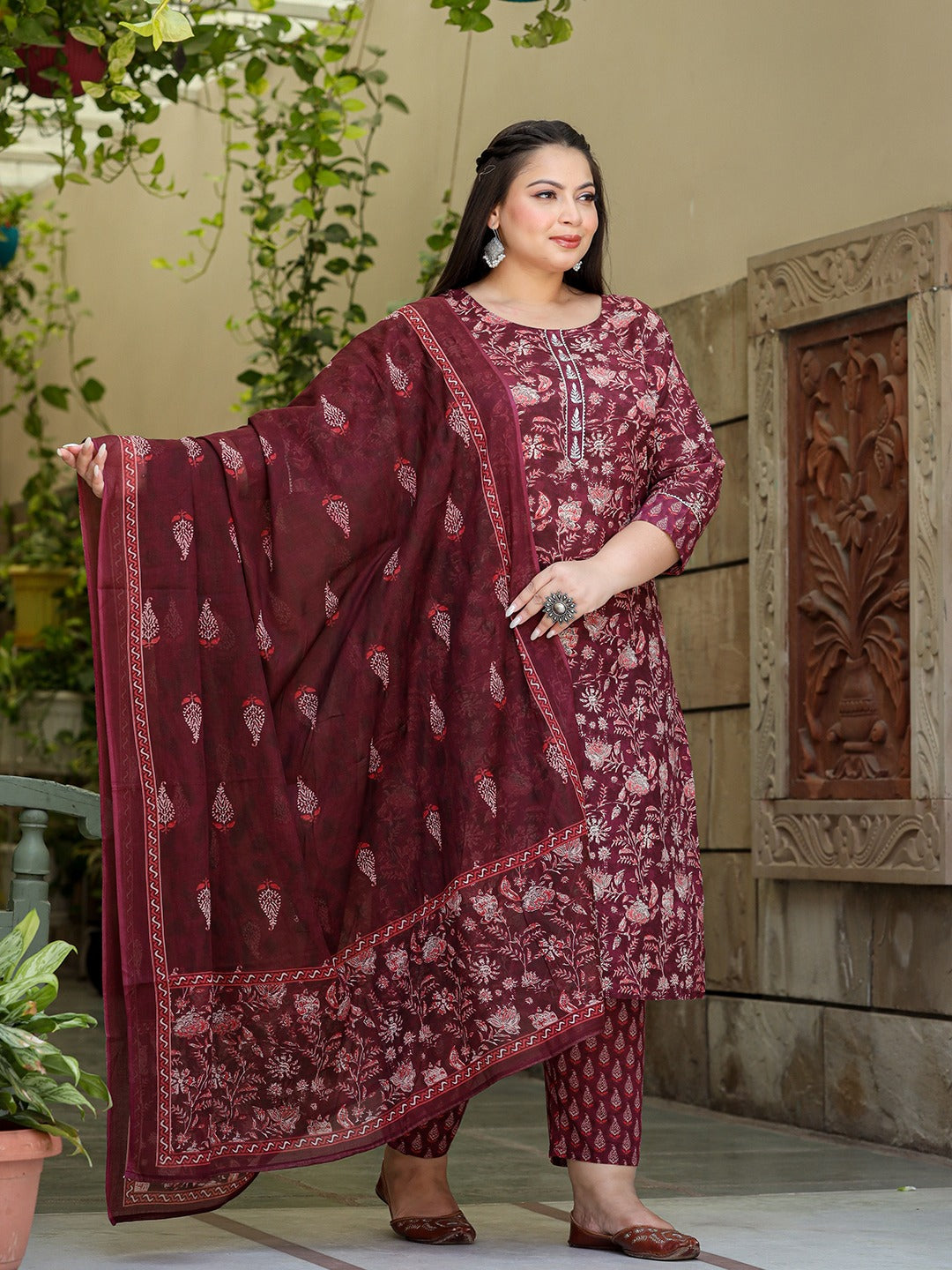 Yufta Floral Print Plus Size Gotta Patti Pure Cotton Kurta with Trousers & Dupatta - Distacart