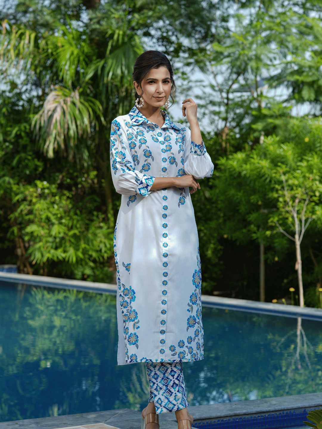 Yufta Blue White Printed Pure Cotton Kurta with Trousers - Distacart