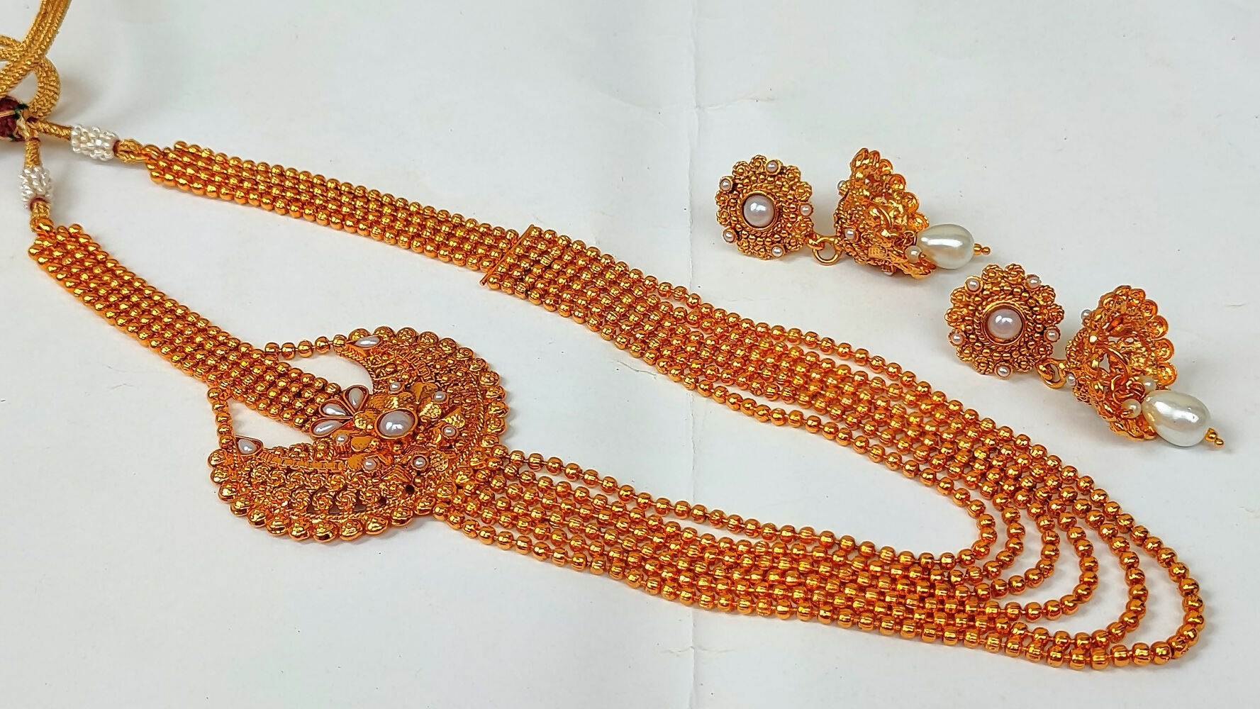 Kemp Layer White Necklace Set - Distacart