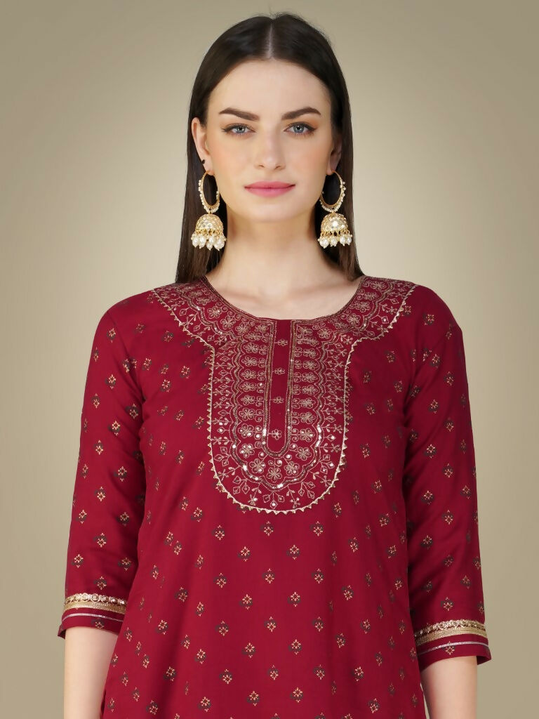 Jyoti Fashion Women's Maroon Cotton Magic Slub Embroidery & Sequence work Kurta with Trouser & Dupatta - Distacart