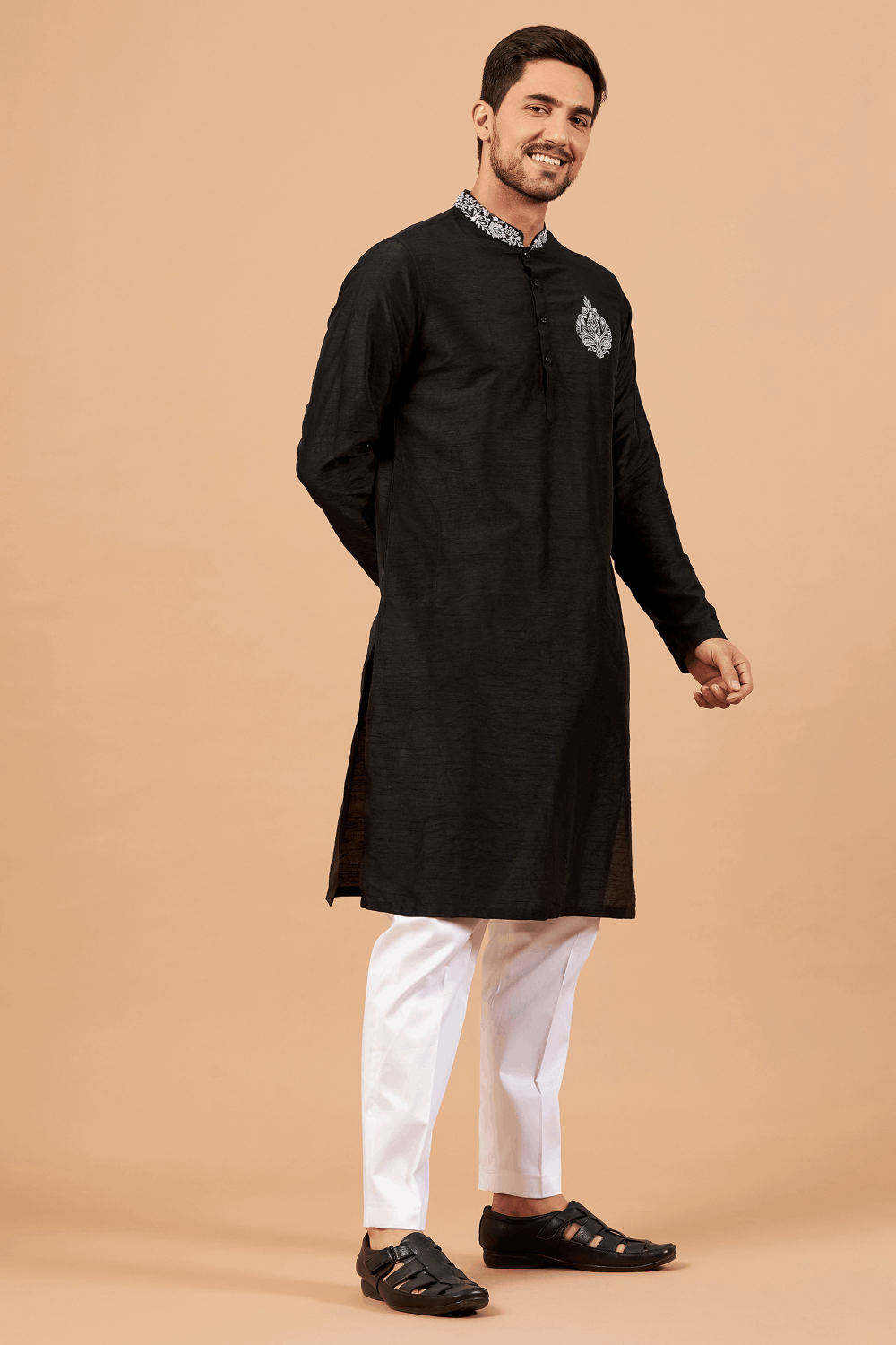 Amyr Traditional Embroidered Kurta by Hilo Design - Distacart