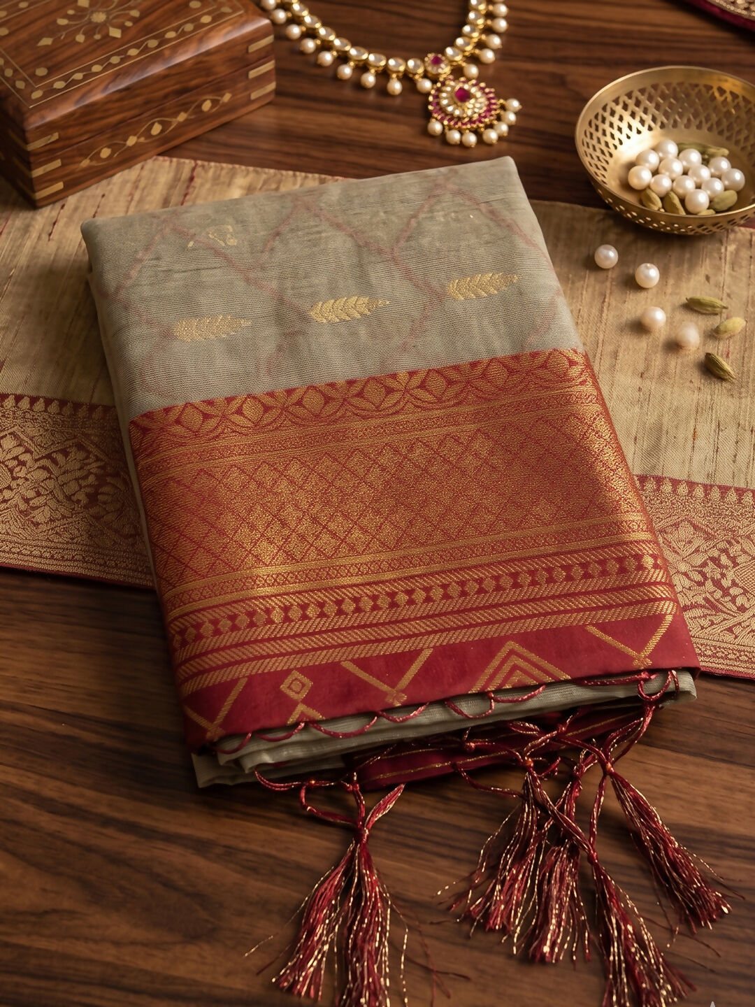 Shree Shyam Fashion Chiku With Red Cotton Saree - Dista