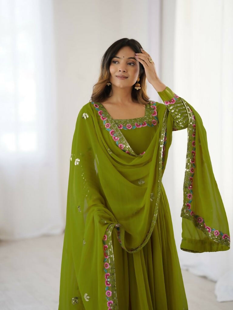 Teeya Creation Green Color Heavy Georgette Wedding Wear Embroidery Work Long Gown