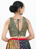 Thumbnail for Joban Fashion Bottle Green Silk Padded Blouse With Sweetheart Neck Sleeveless - Distacart