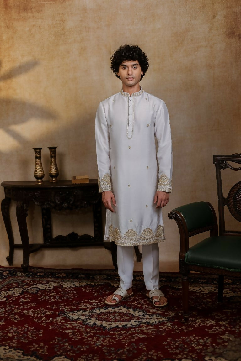 Falling Raw Silk White Mandala Kurta Set By Hilo Design