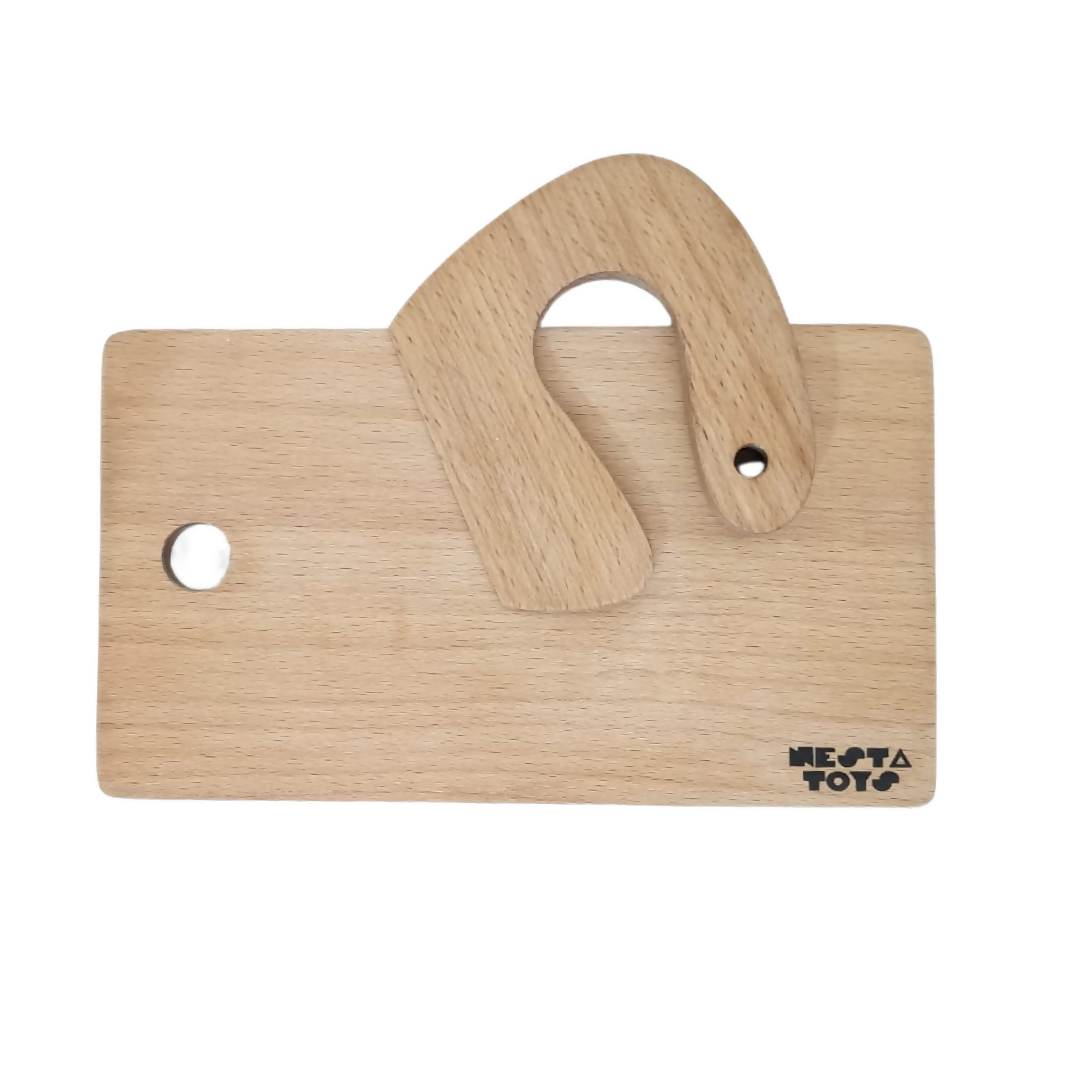 Montessori Chopping Board & Knife 2