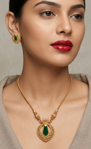Jewel City Traditional Gold-Plated Emerald Green Pendant Necklace Set - Dista