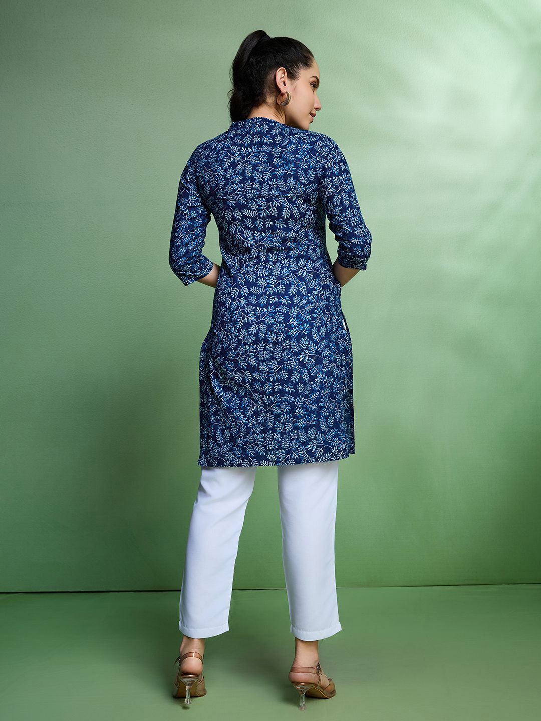 Sangria Floral Printed Cotton Straight Kurta - Distacart