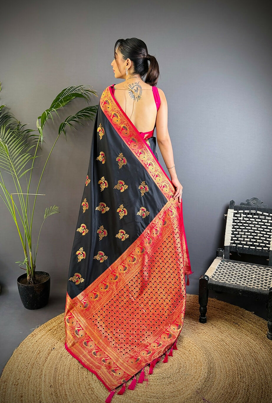 Joban Fashion Banarasi Black Woven Soft Silk Saree