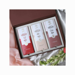 Aadvik Goat Milk Chocolate Gift Box - Distacart