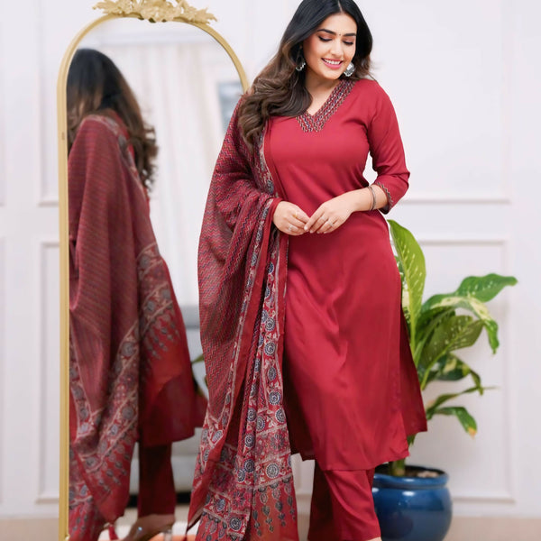 The52 Maroon Women's Gorgeous Parampara Fabric Embroidered Work Straight Kurta Pant and Dupatta Set - Distacart