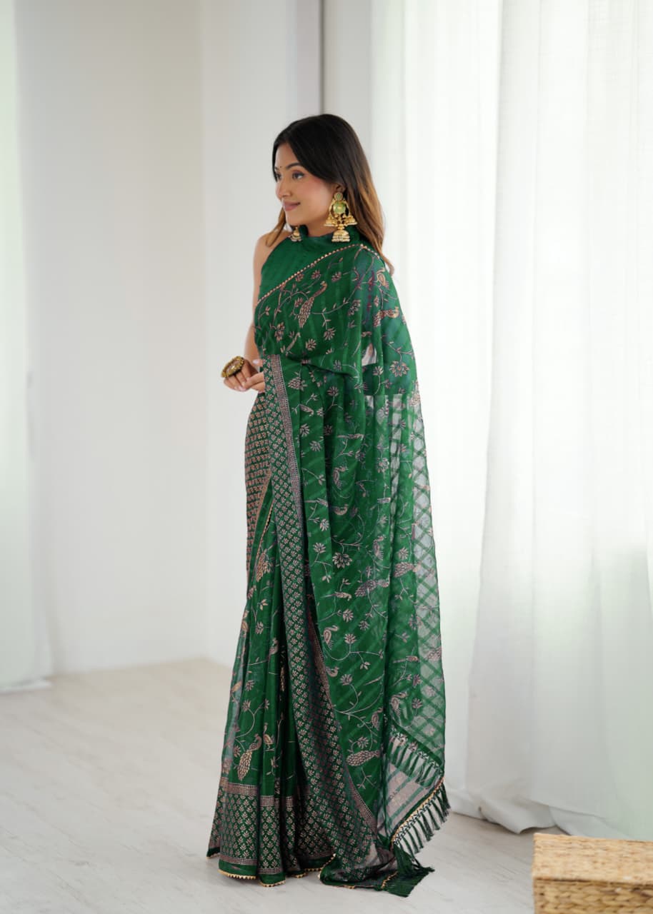 Lorenvalley Fashion Green Solo Georgette Superb Finishing Foils Print & Fancy Zalar Lace in Border Saree with Blouse