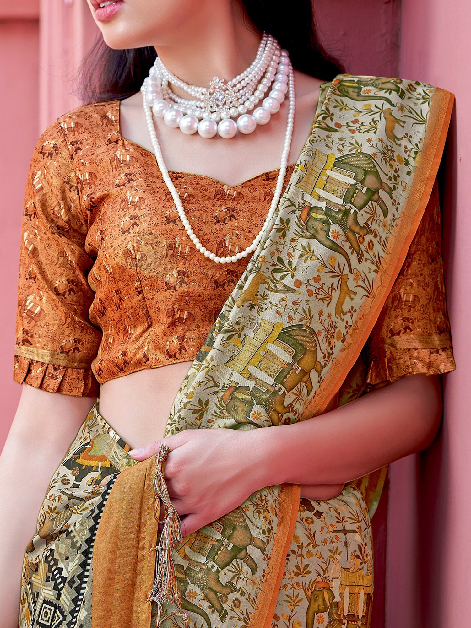NOZ2TOZ Women's Banarasi Silk Beige Printed Designer Saree With Blouse Piece - Distacart