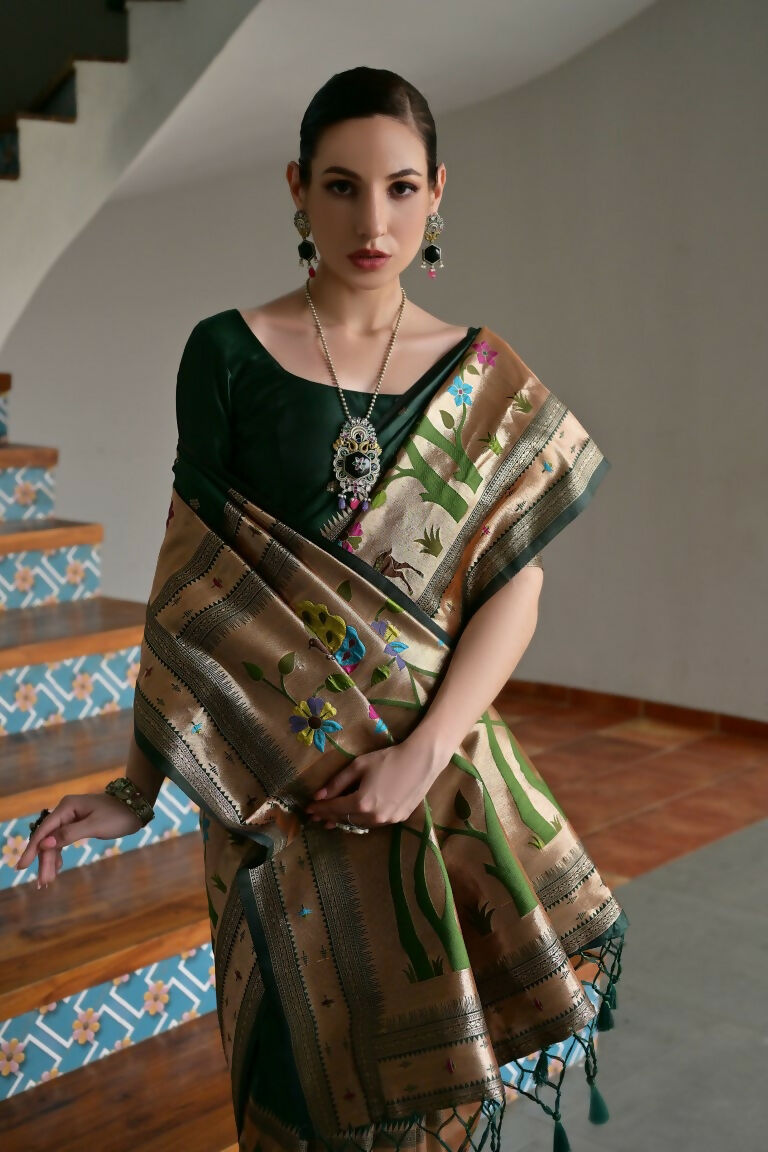 Vishnu Weaves Women's Bt-Green Paithani Silk Zari Woven Saree with Blouse